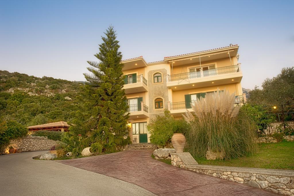 Evianna Studios Mousata Exterior foto